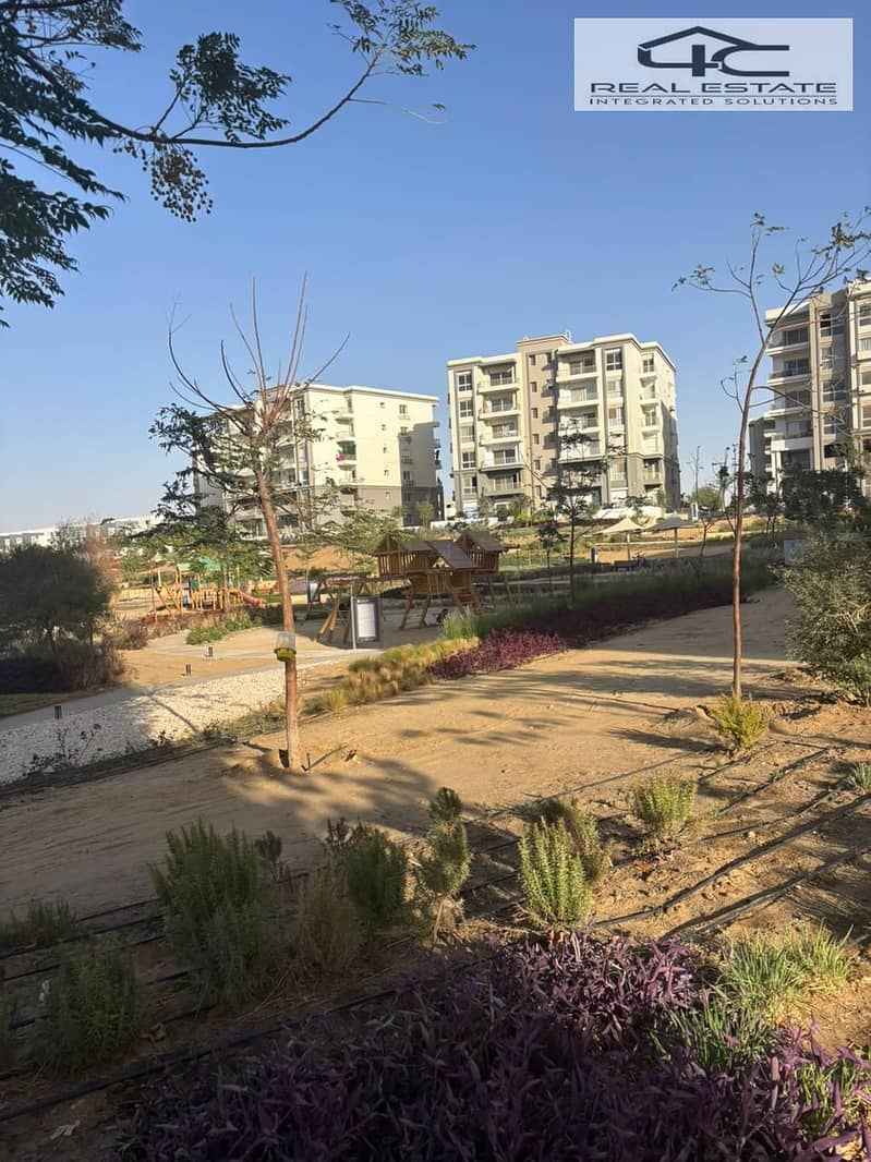 6 WhatsApp Image 2025-11-05 at 2.05. 45 PM. jpeg