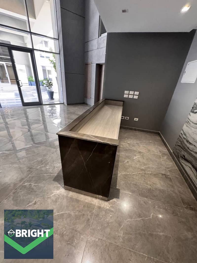 8 21563966-7ef9-4c99-9299-f02c62f81147. jpg