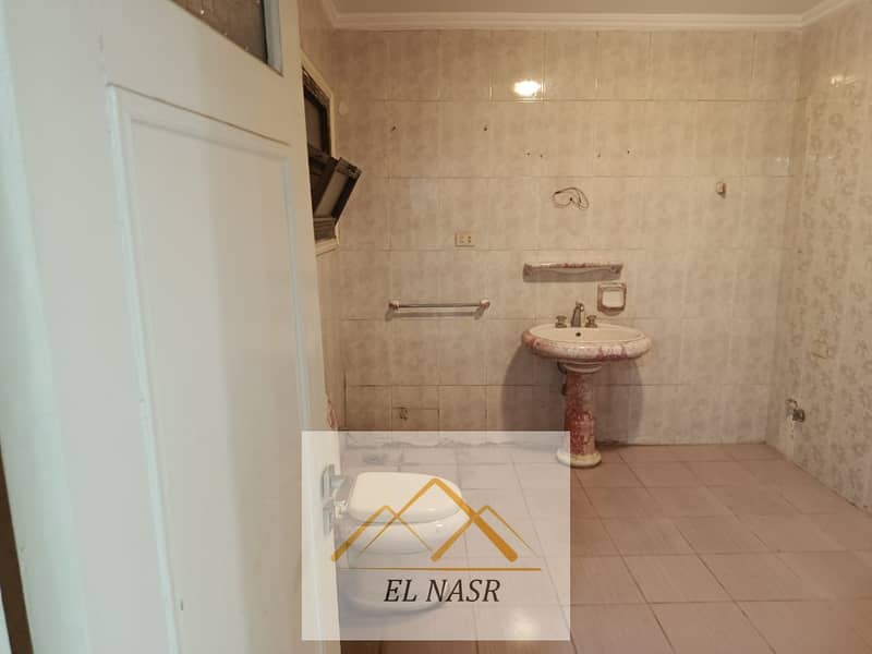 24 WhatsApp Image 2025-11-08 at 9.36. 15 PM (3). jpeg