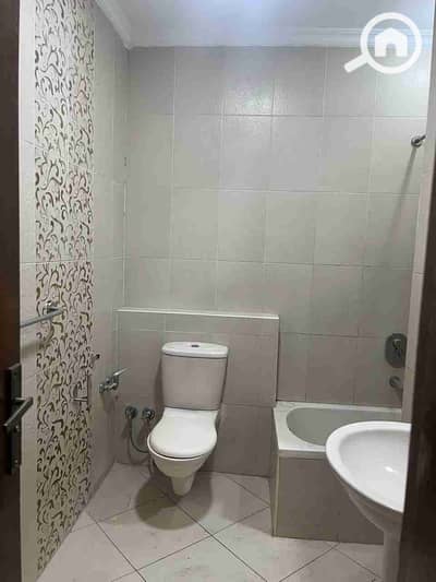 شقة 2 غرفة نوم للايجار في زهراء المعادى، القاهرة - 1000251356. jpg