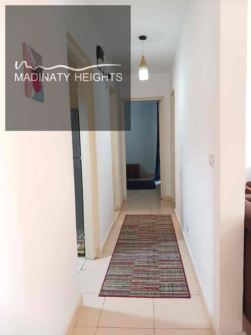 4 66ed47a0-9f7a-4da7-a75d-d3423aaaa960. jpg