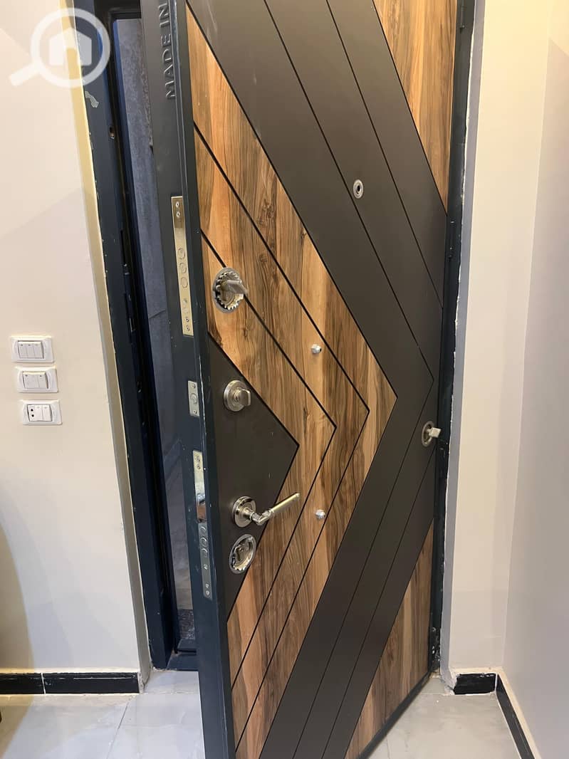 8 WhatsApp Image 2025-11-08 at 19.47. 11_5978d3a6. jpg