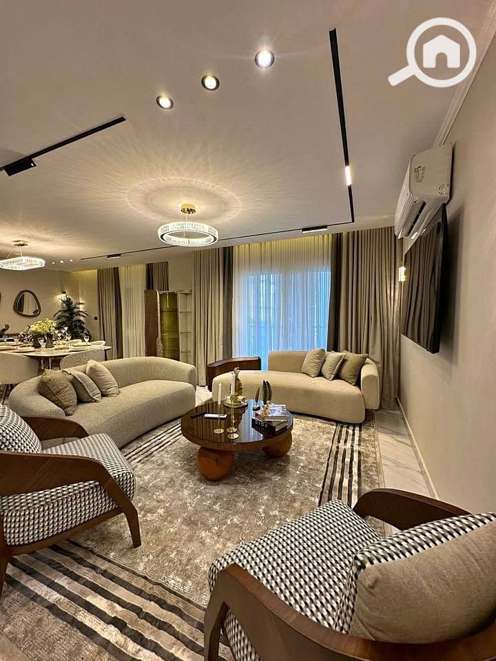 5 557154264_1521633382306731_6354691347162375435_n. jpg