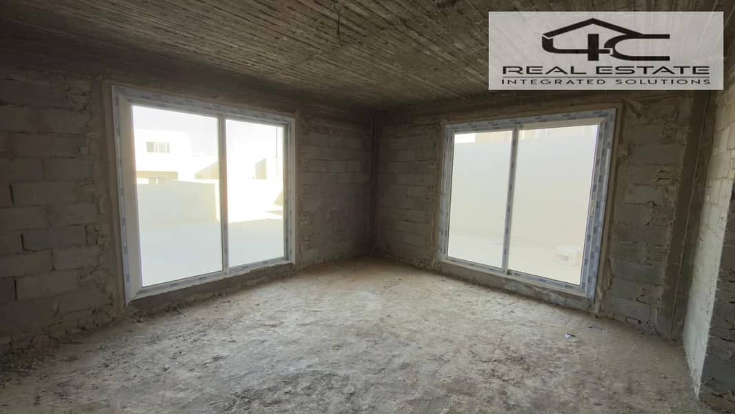 5 WhatsApp Image 2025-11-07 at 01.47. 37 (1). jpeg