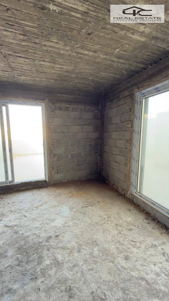 9 WhatsApp Image 2025-11-07 at 01.47. 34 (1). jpeg