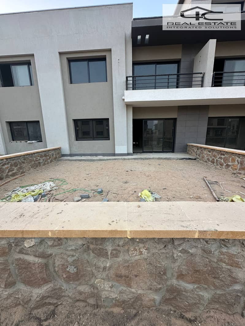 4 WhatsApp Image 2025-11-07 at 01.49. 07 (1). jpeg