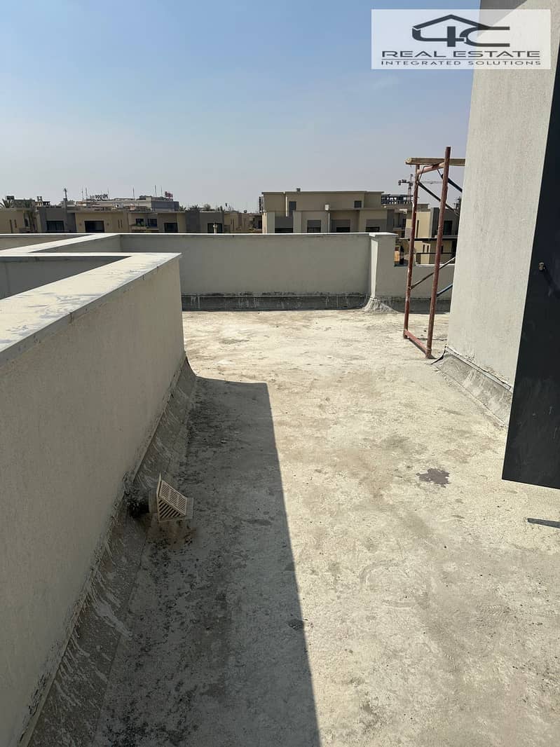 7 WhatsApp Image 2025-11-07 at 01.49. 10. jpeg