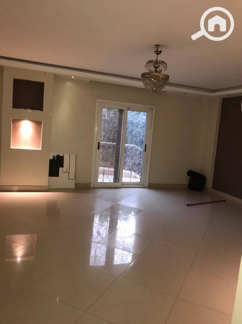 3 29915c0b-e1b2-40b5-9bab-f70a123aa792. jpeg