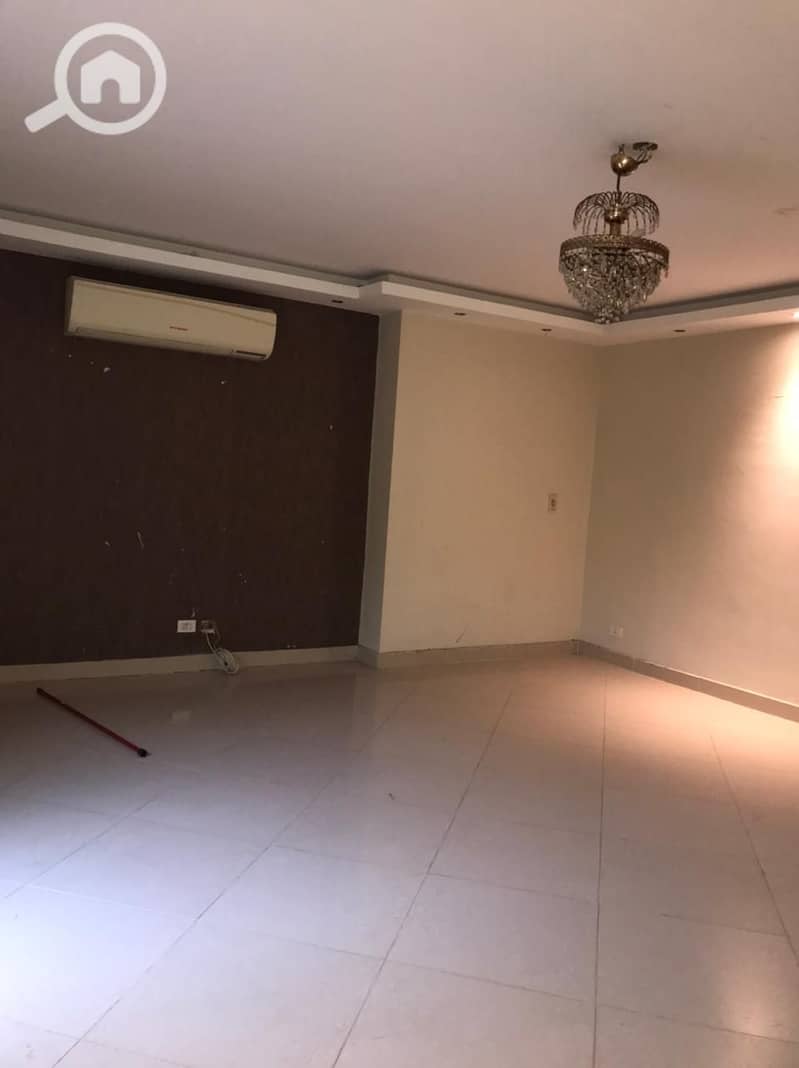 4 b0736b5a-35df-45de-acb0-19b9e9cf234b. jpeg