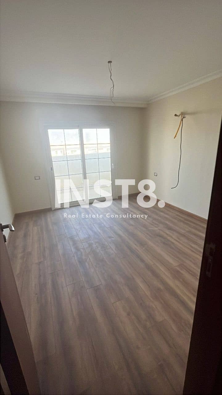 5 ed54f6ad-e161-4f28-967d-b864a890207a. jpeg