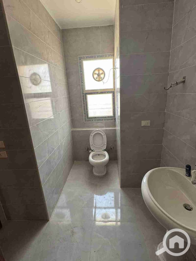 10 IMG-20251104-WA0058. jpg