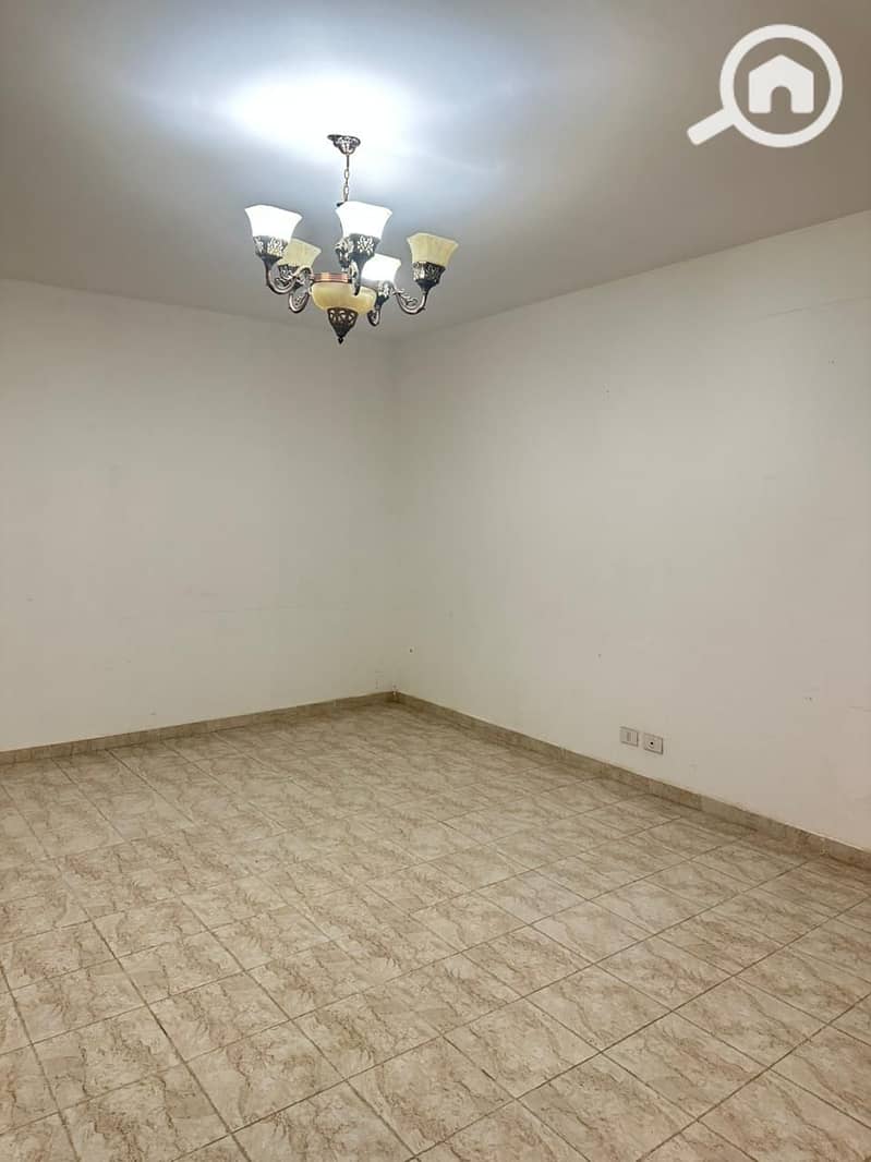 5 8602c53e-73c1-4f91-9067-0c6f1d5125e7. jpeg