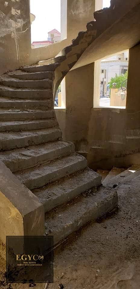 5 WhatsApp Image 2025-11-04 at 22.33. 46 (1). jpeg