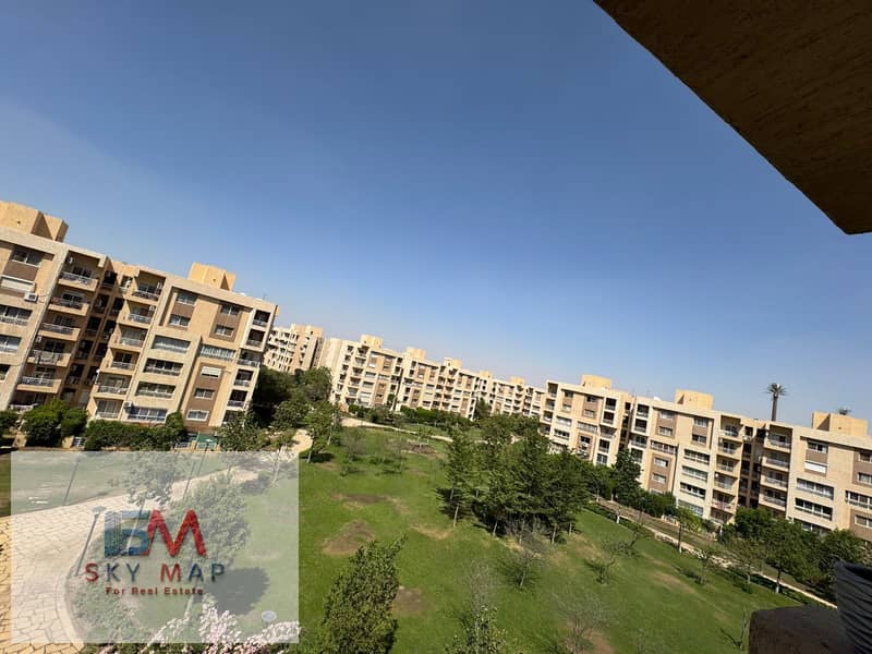 2 16d44ab7-41f3-468d-ab00-ee5023cd27d9. jpg