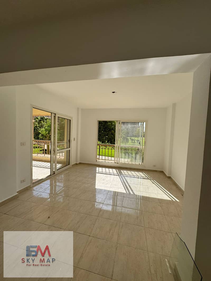 4 e7db3cc2-693c-4a4c-ad8a-e40966dfce64. jpg