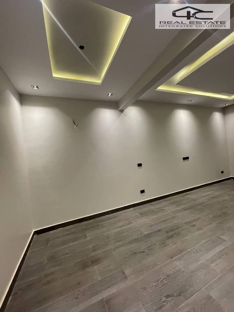 3 WhatsApp Image 2025-11-08 at 3.45. 23 PM (1). jpeg