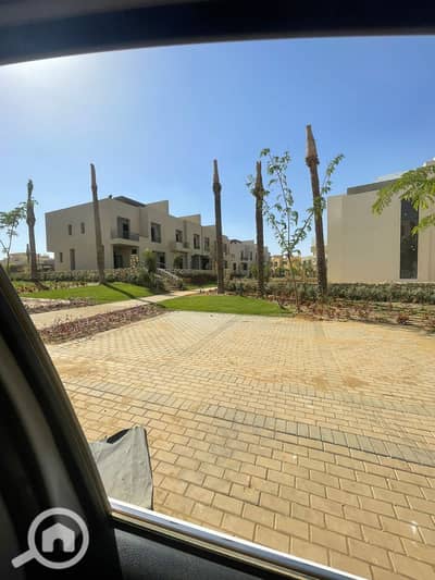 4 Bedroom Townhouse for Sale in 6th of October, Giza - 9255b356-e158-458b-8625-b2f4b7634fd2. jpeg