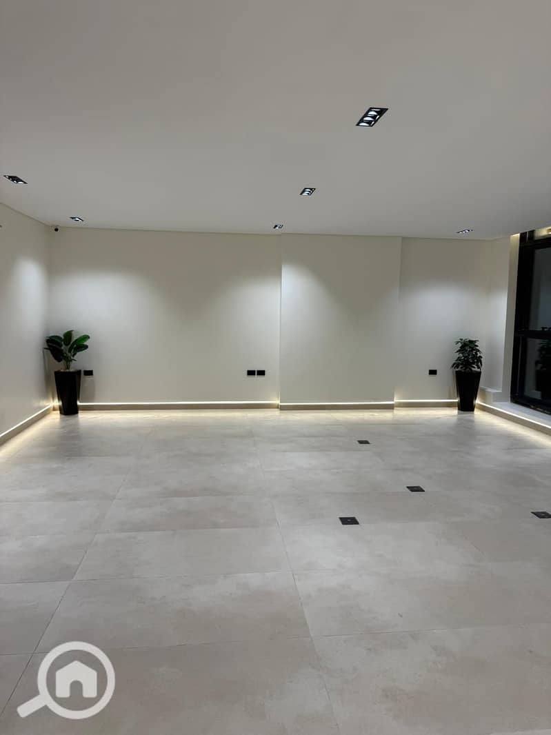 7 WhatsApp Image 2025-11-06 at 10.52. 06 PM (1). jpeg