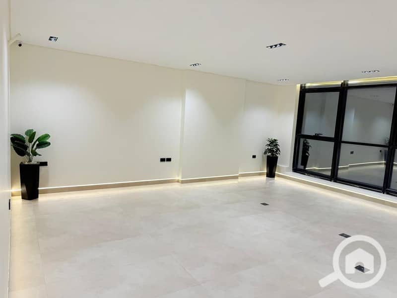 8 WhatsApp Image 2025-11-06 at 10.52. 05 PM. jpeg