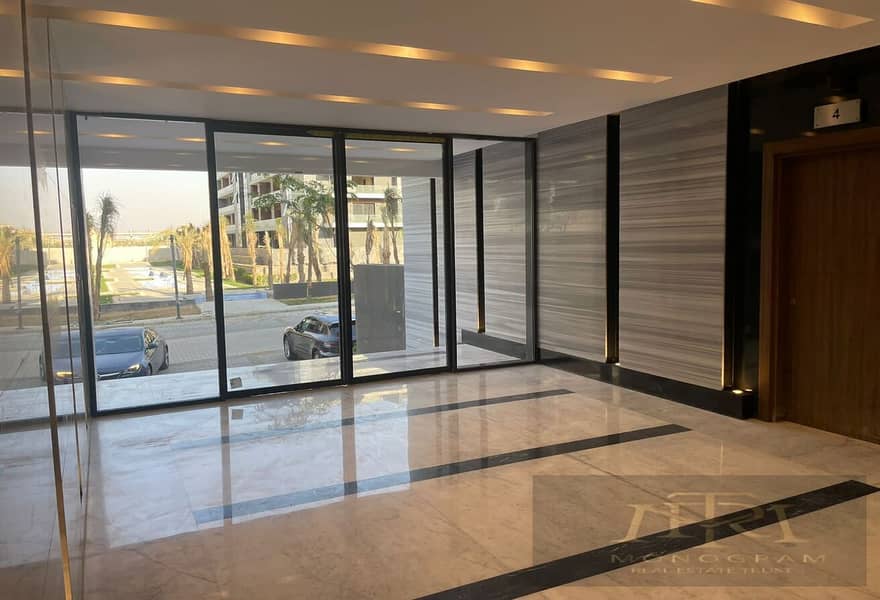 7 e79ecb43-ebea-4d65-a016-ddefbe86d491. jpg