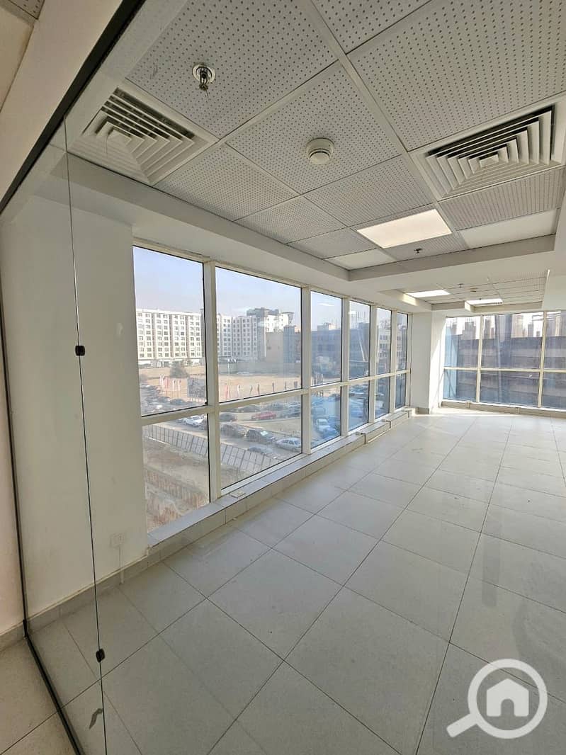 8 WhatsApp Image 2025-11-08 at 11.22. 32 PM (1). jpeg