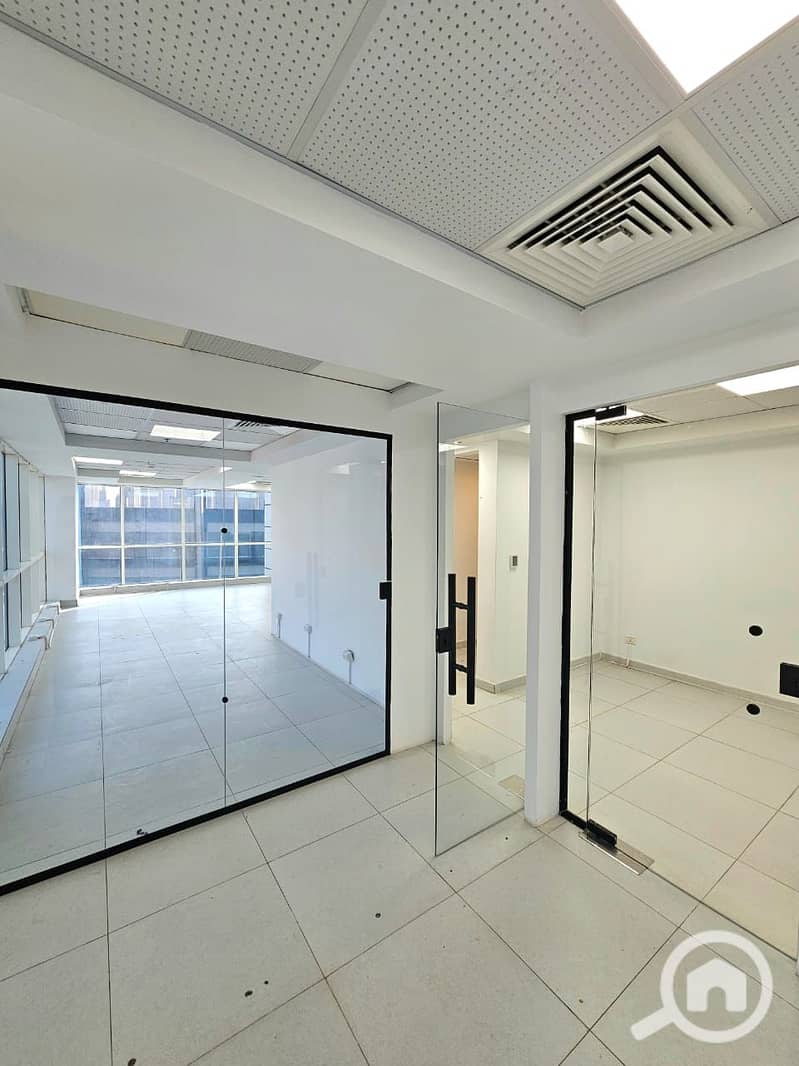 13 WhatsApp Image 2025-11-08 at 11.22. 30 PM. jpeg