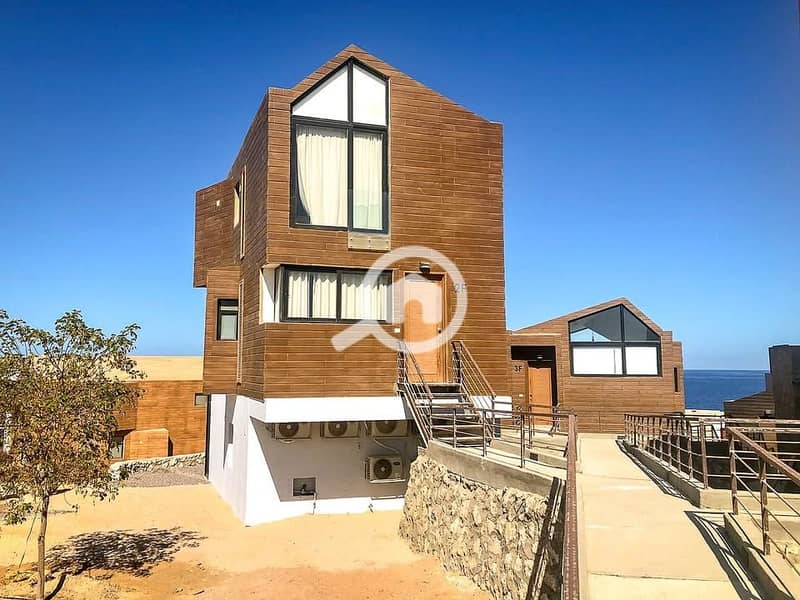 6 571157752_1572281710599095_1668937195157060713_n. jpg