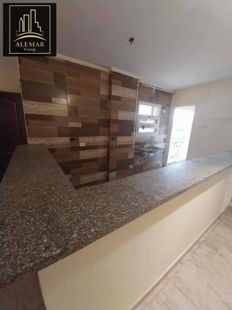 9 e8e7cc2b-7c62-4fe7-b620-cea3bebeeb9d. jpg