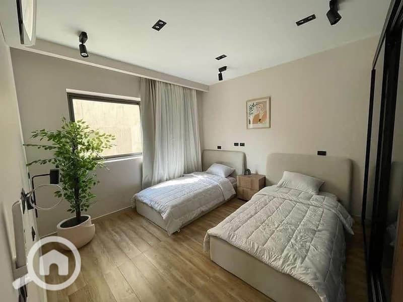 13 546241436_636417622560105_2237266796265831366_n. jpg