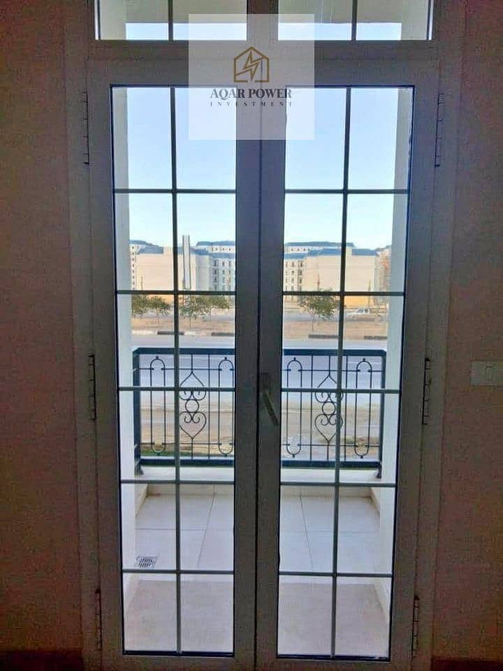 13 441968902_850470686896340_7802754027851998389_n. jpg