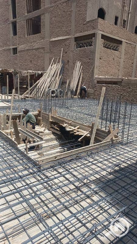 شقه للبيع تاني نمره من الرئيسي130م قسط برج حديث رخصة رسمي