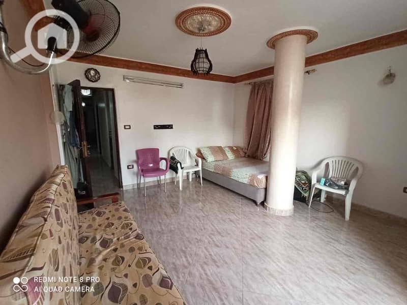 9 d7d20e59-8116-421a-abe1-7ee3a57cc81f. jpg