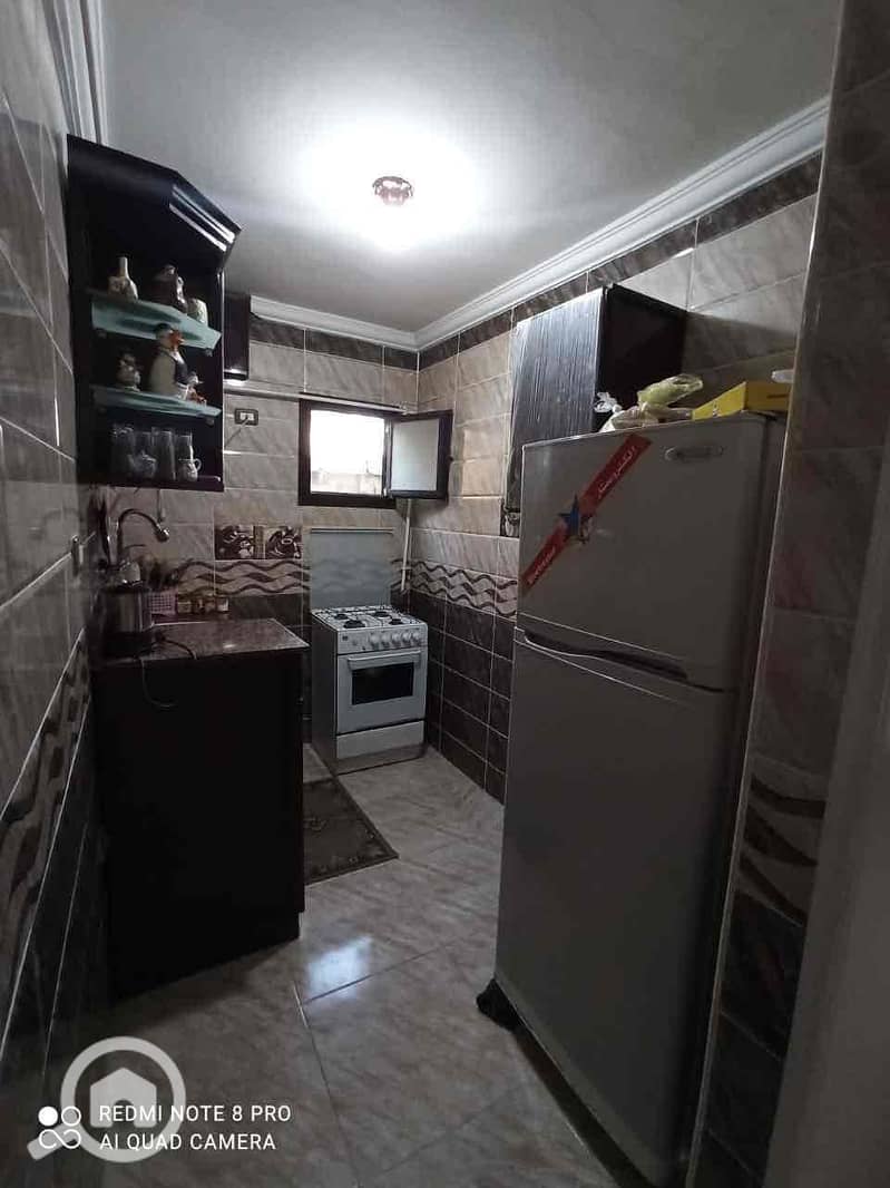 10 c501cf21-c386-43b2-9a37-b999f5b9c353. jpg