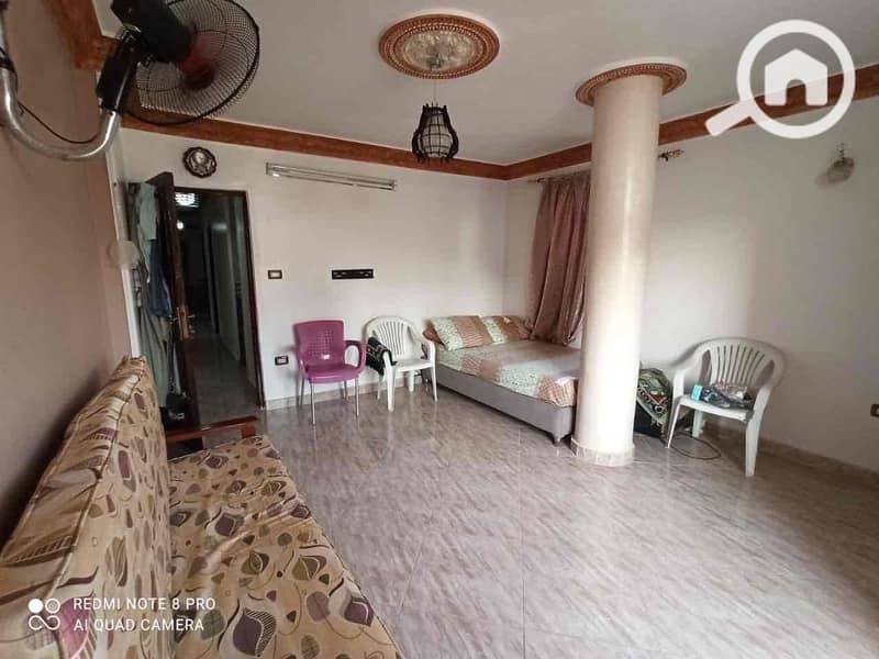 13 18aa7a7e-2813-4a77-87b9-b6e75e765b88. jpg