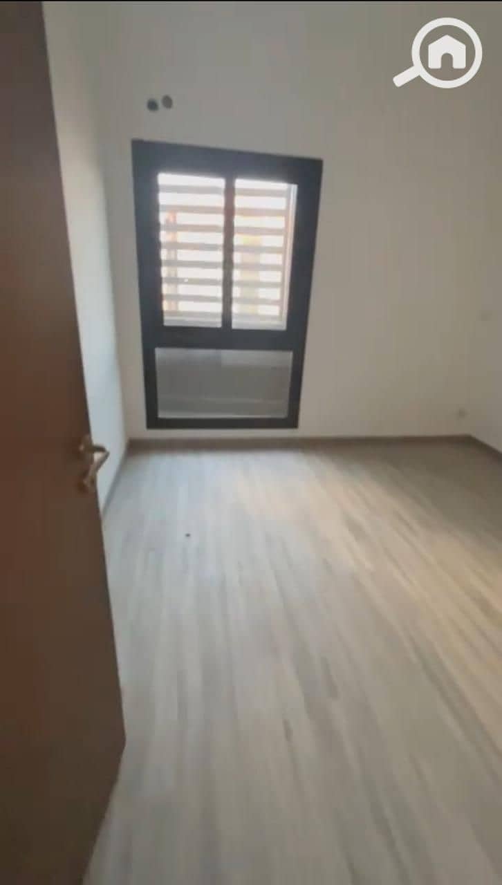 4 WhatsApp Image 2025-11-09 at 12.50. 13 AM (2). jpeg