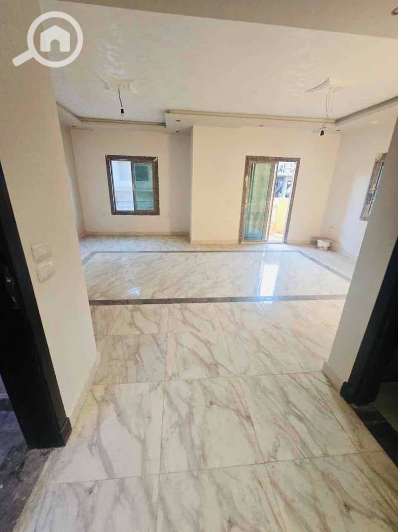 2 4a24ce81-0a24-46b7-9dcd-1021f12bb1c0. jpg