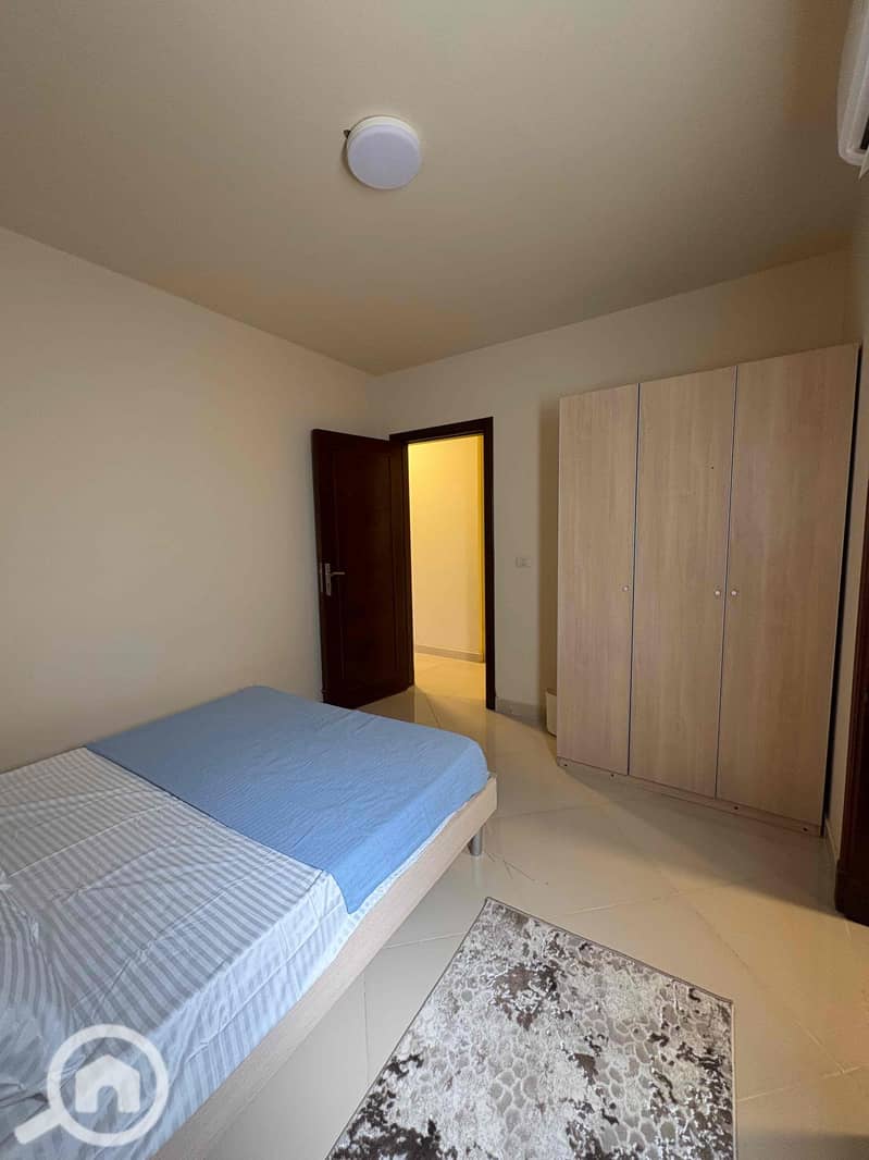 12 f7985a17-d08f-4bec-8100-c819369c6794. jpg