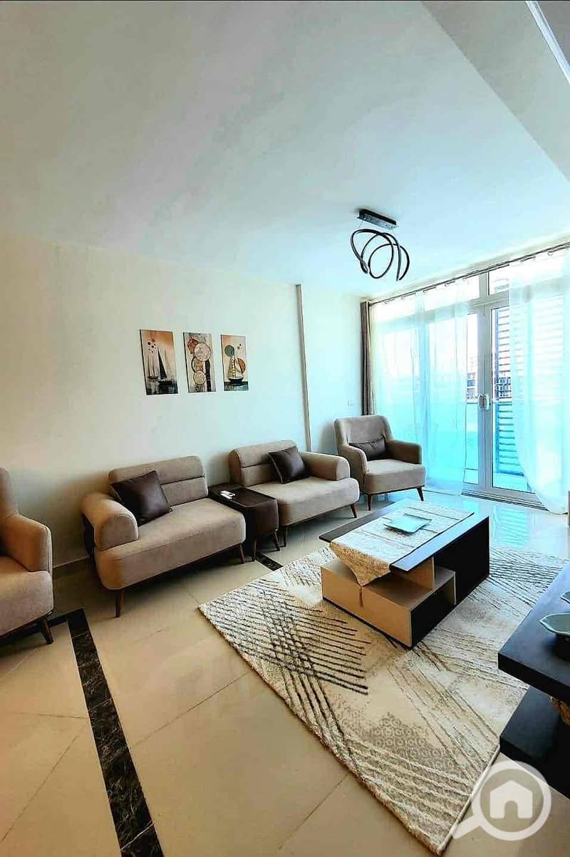 18 cc69bcb7-7da0-43b9-9ed3-7beef6fdc573. jpg