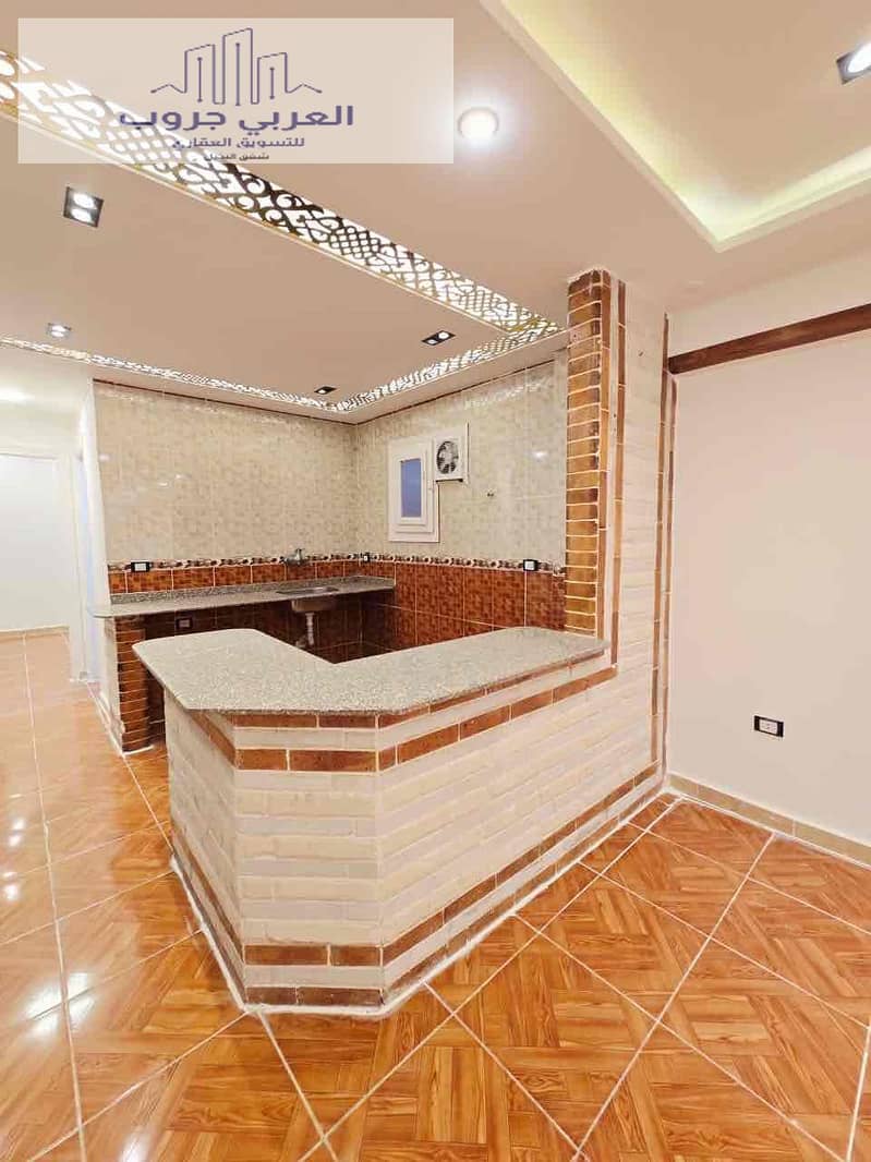 8 d58b8d11-cf39-4753-ad06-d8b43af73c57. jpg