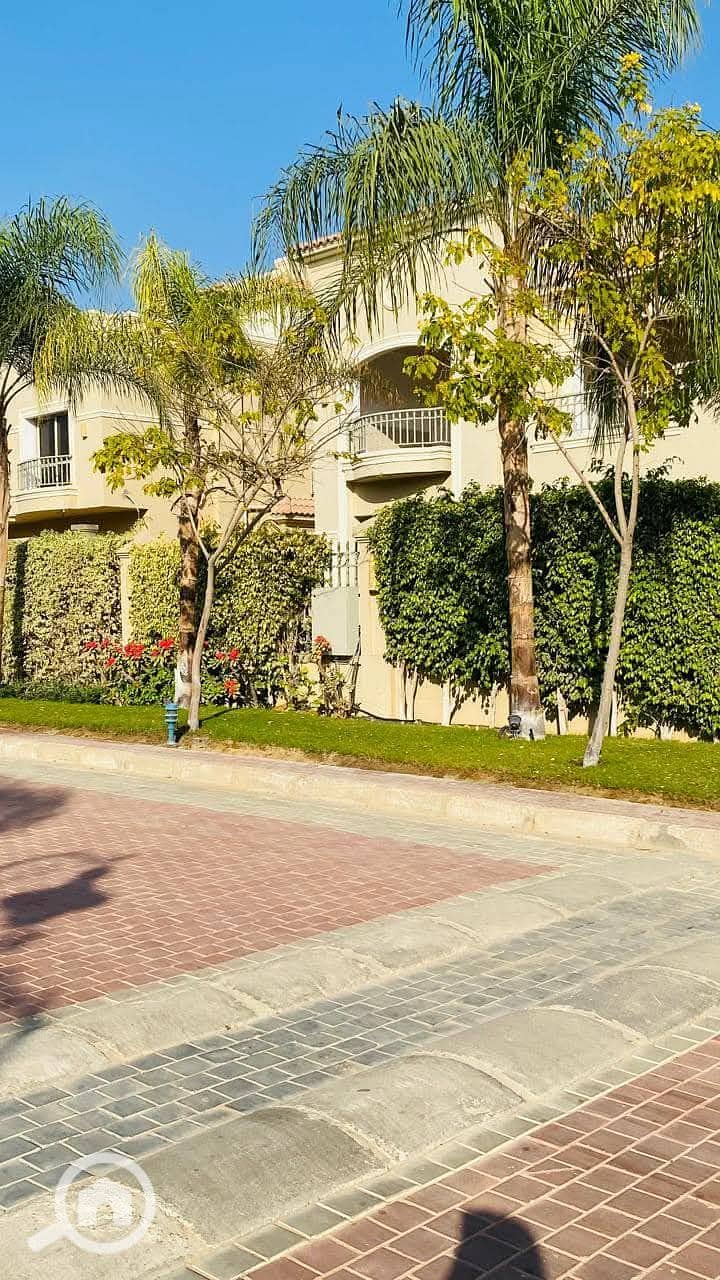 3 FB_IMG_1762660143941. jpg