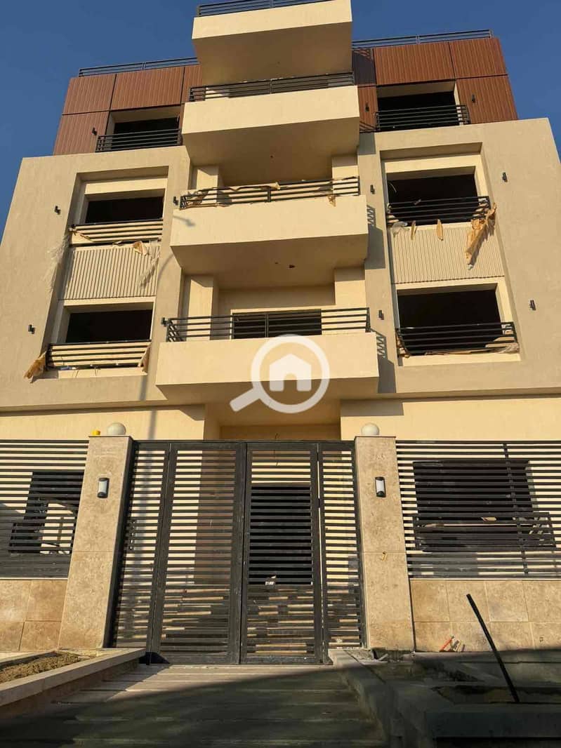 2 df40d9dd-5131-4a4d-82cb-8d9e0171c14e. jpg