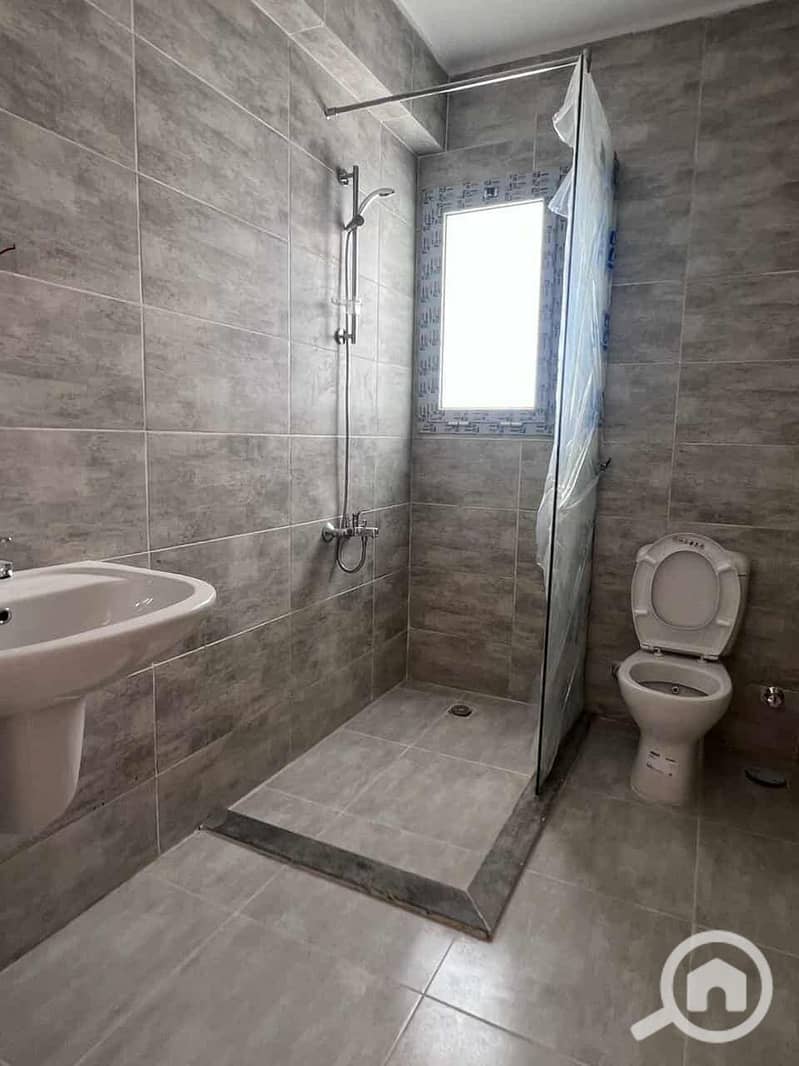 5 WhatsApp Image 2025-11-05 at 12.12. 34 AM. jpeg