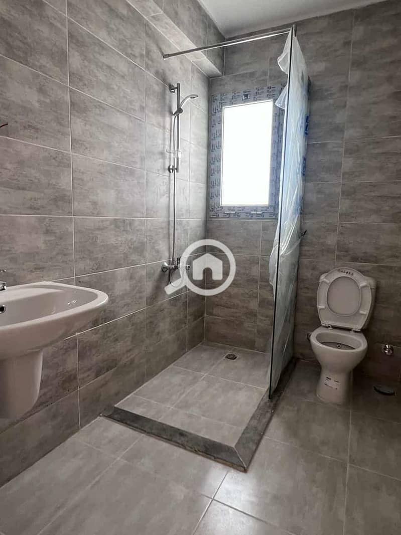 5 WhatsApp Image 2025-11-05 at 12.12. 34 AM. jpeg