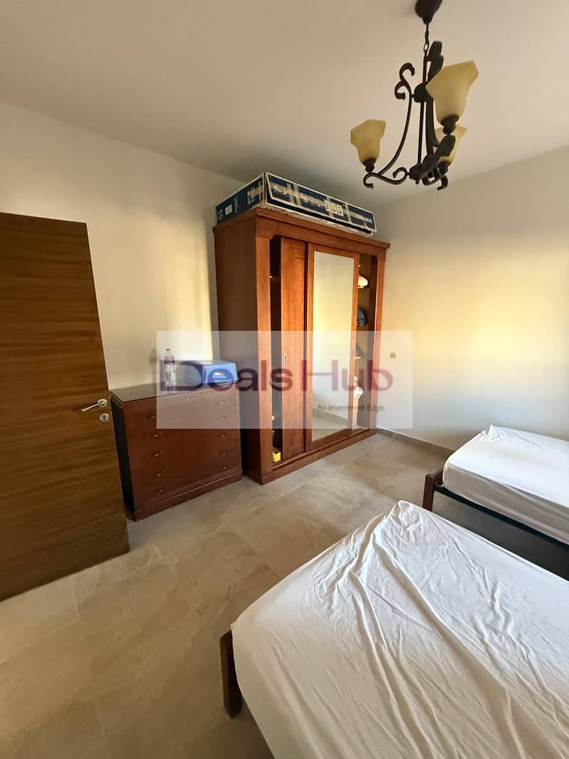 13 882b955a-d393-452e-b016-d35a5c2e0bf2. jpg