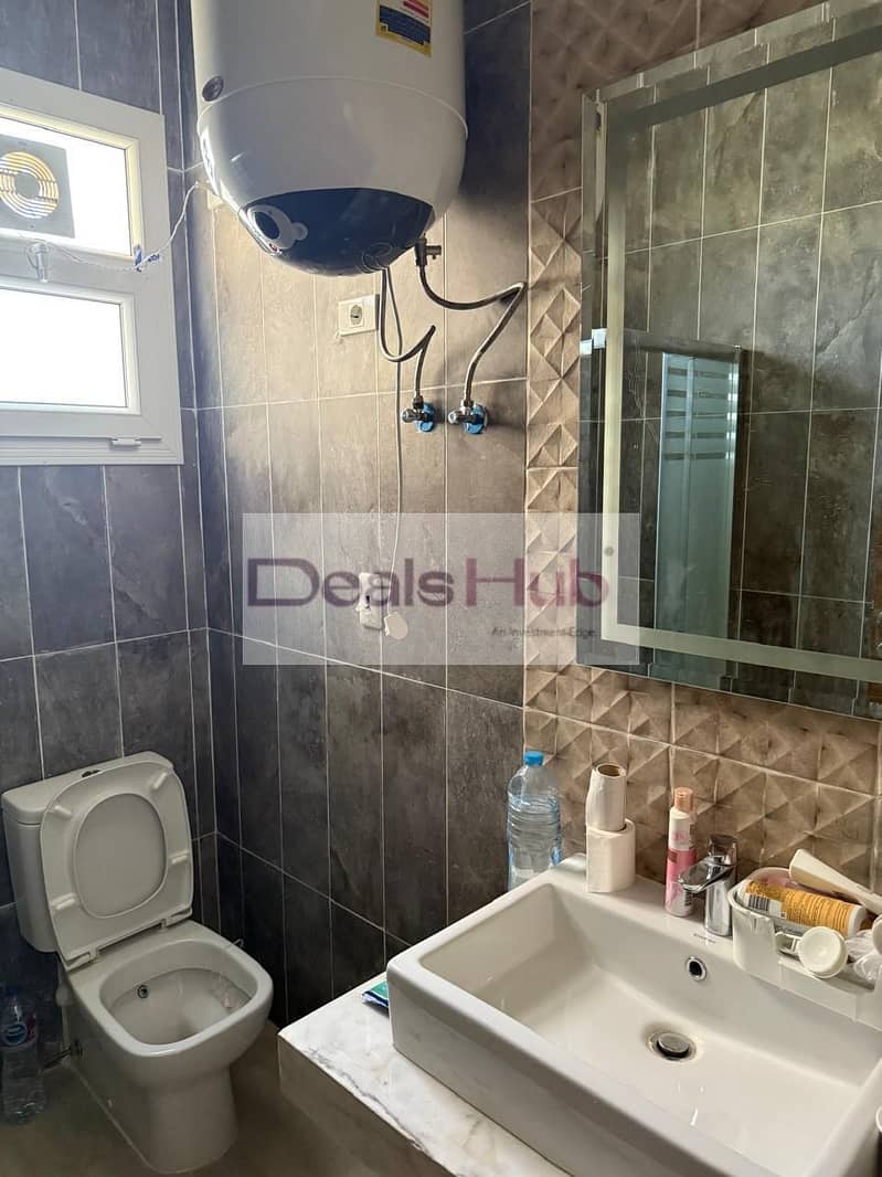 14 69dc9804-1000-44fb-a37a-bc47d71c5d59. jpg