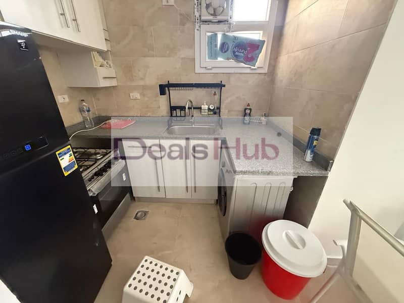 16 a4b96f87-dab3-439c-823b-90eebb2ea1ba. jpg