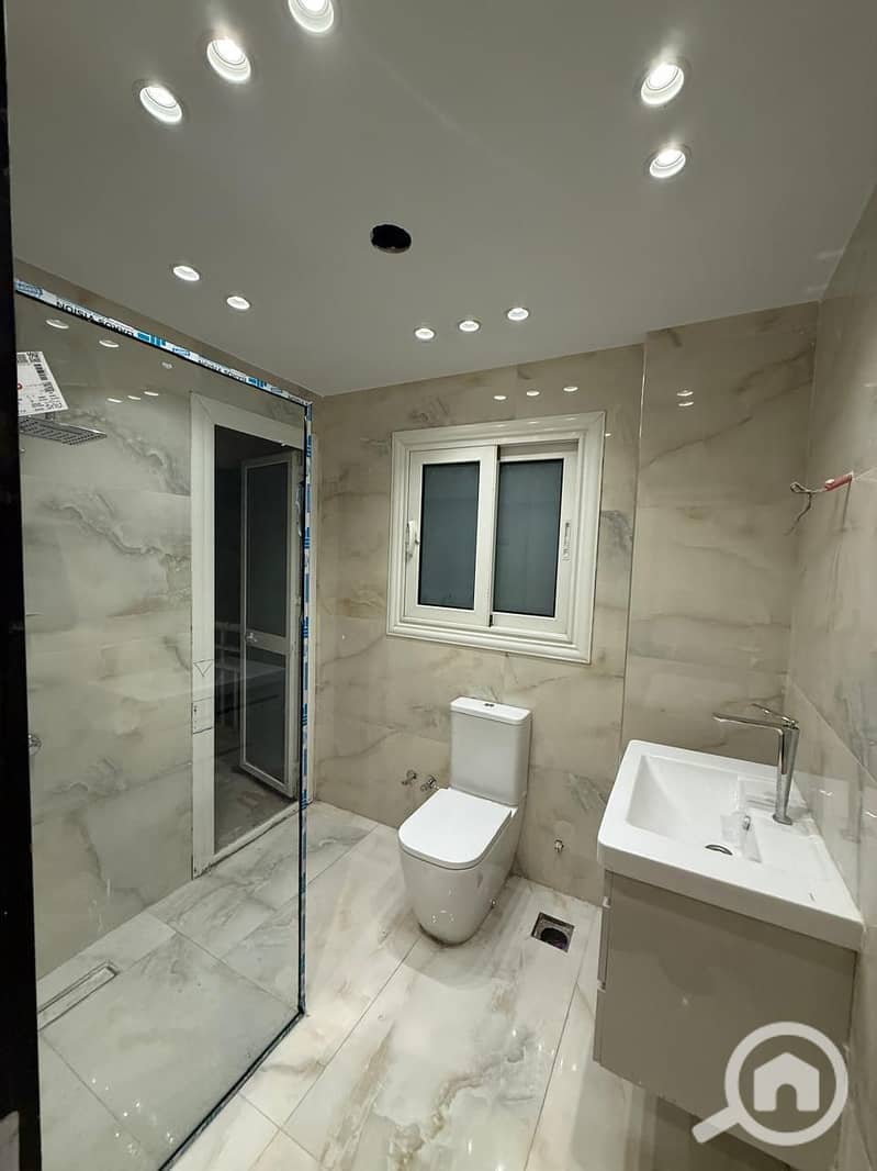 5 a93d1699-4f91-46fb-a855-d6bac442d705. jpg