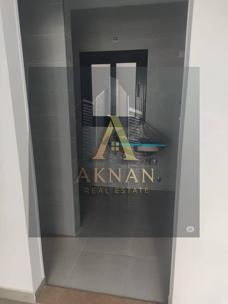 7 WhatsApp Image 2025-10-23 at 16.52. 26. jpeg