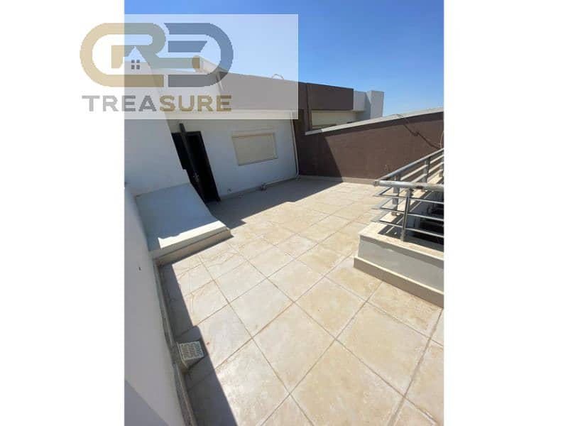 11 WhatsApp Image 2025-09-30 at 11.11. 11 AM (2). jpg