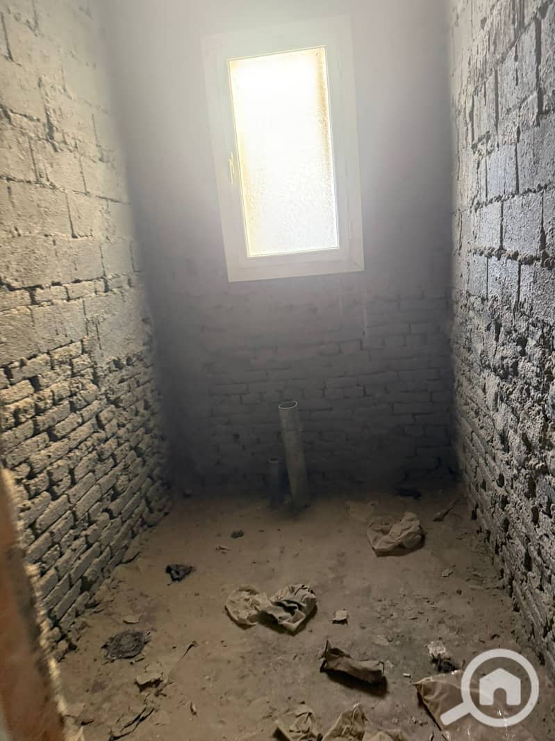 8 WhatsApp Image 2025-11-09 at 10.18. 45 AM. jpeg